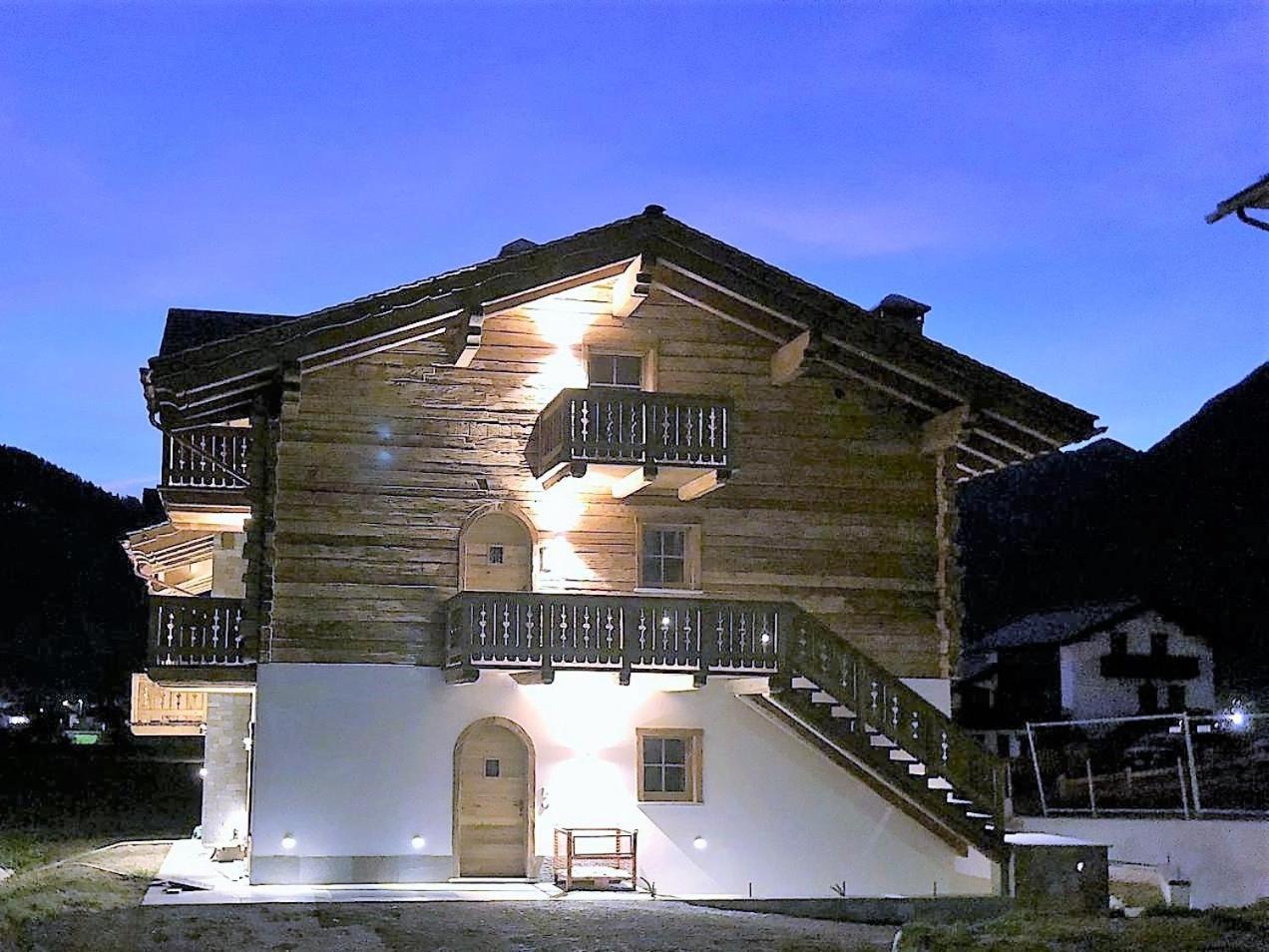 Remi - Pare Chalet